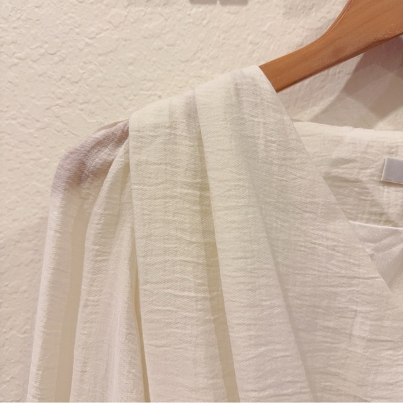 J.ING Jing Ivory Long Sleeve Pleated Everyday V Neck Blouse Top NWT - Picture 6 of 10